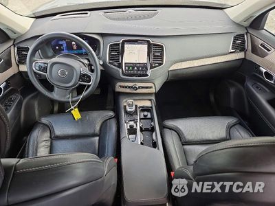 Zdjęcie 8 z 14 samochodu: 2023 VOLVO XC90 ULTIMATE VIN:YV4H600A1P1928931 - miniatura