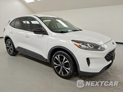 Czwarte zdjęcie samochodu z boku: 2022 FORD ESCAPE SE VIN:1FMCU0G60NUB66655 - miniatura