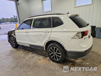 Drugie zdjęcie samochodu z przodu: 2021 VOLKSWAGEN TIGUAN SE VIN:3VV2B7AX0MM128170 - miniatura