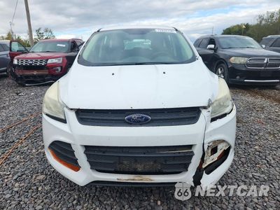 Piąte zdjęcie samochodu w środku: 2013 FORD ESCAPE S VIN:1FMCU0F71DUC84366 - miniatura