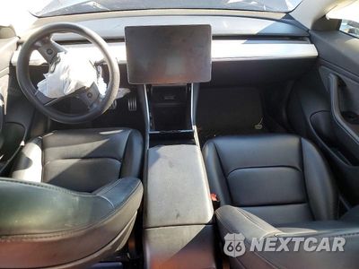 Zdjęcie 8 z 13 samochodu: 2018 TESLA MODEL 3 VIN:5YJ3E1EB1JF072505 - miniatura