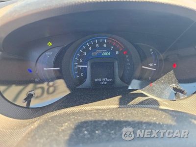 Zdjęcie 9 z 12 samochodu: 2014 HONDA INSIGHT VIN:JHMZE2H3XES002013 - miniatura