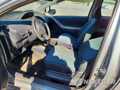 Zdjęcie 7 z 12 samochodu: 2007 TOYOTA YARIS BASE VIN:JTDJT923X75058315 - miniatura