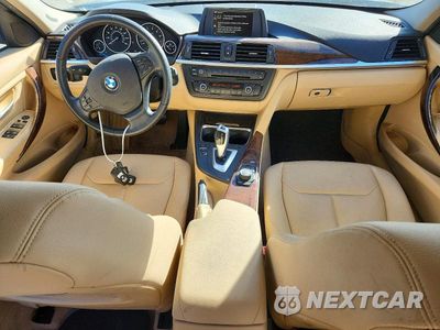 Zdjęcie 8 z 12 samochodu: 2013 BMW 328 I SULEV VIN:WBA3C1C55DF443620 - miniatura