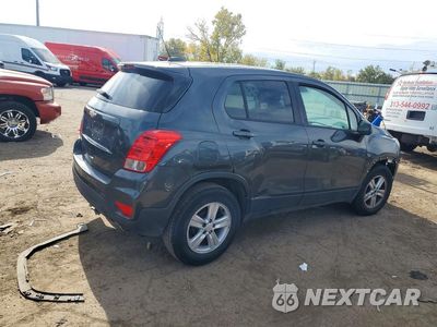 Trzecie zdjęcie samochodu z tyłu: 2020 CHEVROLET TRAX LS VIN:3GNCJKSB2LL160626 - miniatura