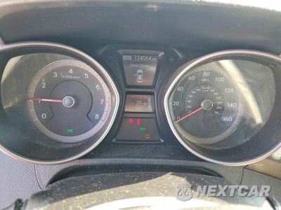 Zdjęcie 9 z 12 samochodu: 2014 HYUNDAI ELANTRA GT BASE VIN:KMHD35LH3EU190864 - miniatura