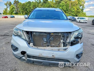 Piąte zdjęcie samochodu w środku: 2017 NISSAN PATHFINDER S VIN:5N1DR2MM9HC903642 - miniatura
