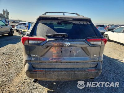 Zdjęcie 6 z 12 samochodu: 2019 TOYOTA RAV4 XLE VIN:2T3W1RFV1KC003326 - miniatura