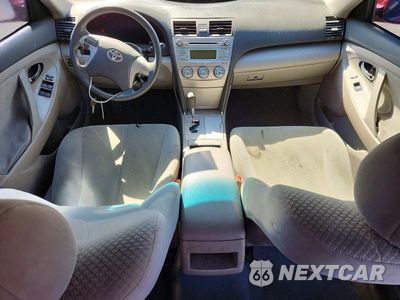 Zdjęcie 8 z 12 samochodu: 2008 TOYOTA CAMRY LE VIN:4T4BE46K88R025406 - miniatura