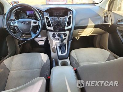 Zdjęcie 8 z 12 samochodu: 2014 FORD FOCUS SE VIN:1FADP3F20EL111294 - miniatura
