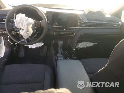 Zdjęcie 8 z 12 samochodu: 2026 TOYOTA CAMRY LE VIN:4T1DAACK2TU218354 - miniatura