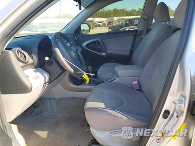 Zdjęcie 7 z 13 samochodu: 2008 TOYOTA RAV4 BASE VIN:JTMZD35V385110668 - miniatura