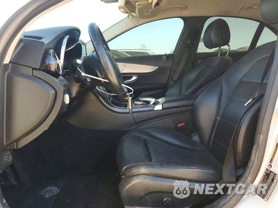Zdjęcie 7 z 12 samochodu: 2015 MERCEDES-BENZ C 300 4MATIC VIN:55SWF4KBXFU023292 - miniatura