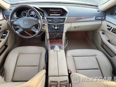 Zdjęcie 8 z 12 samochodu: 2013 MERCEDES-BENZ E 350 VIN:WDDHF5KB9DA705401 - miniatura