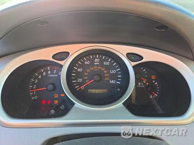 Zdjęcie 9 z 13 samochodu: 2005 TOYOTA HIGHLANDER BASE VIN:JTEGD21A050127436 - miniatura