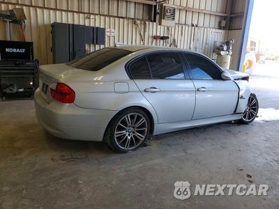 Trzecie zdjęcie samochodu z tyłu: 2007 BMW 328 XI VIN:WBAVC935X7KX59968 - miniatura