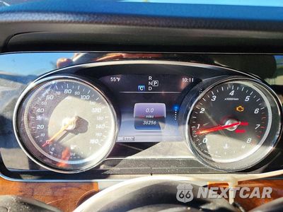 Zdjęcie 9 z 12 samochodu: 2019 MERCEDES-BENZ E 300 4MATIC VIN:WDDZF4KB5KA588251 - miniatura