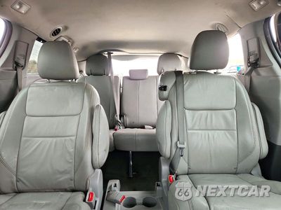 Zdjęcie 10 z 13 samochodu: 2015 TOYOTA SIENNA XLE PREMIUM 8-PASSENGER VIN:5TDYK3DC3FS642592 - miniatura