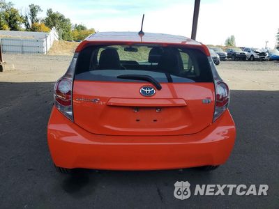 Zdjęcie 6 z 12 samochodu: 2012 TOYOTA PRIUS C THREE VIN:JTDKDTB39C1007596 - miniatura