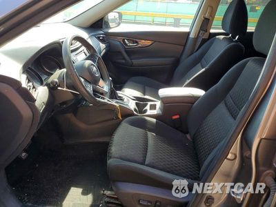 Zdjęcie 7 z 13 samochodu: 2017 NISSAN ROGUE SV VIN:KNMAT2MV0HP578485 - miniatura