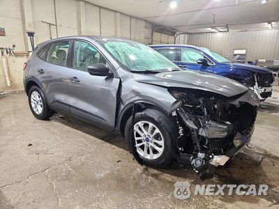 Czwarte zdjęcie samochodu z boku: 2022 FORD ESCAPE S VIN:1FMCU0F61NUB57352 - miniatura