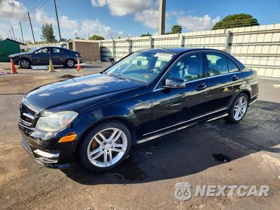 2013 MERCEDES-BENZ C 300 4MATIC WDDGF8ABXDR261218 - główne zdjęcie licytacji z USA - miniatura