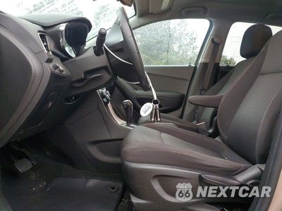 Zdjęcie 7 z 12 samochodu: 2019 CHEVROLET TRAX 1LT VIN:3GNCJPSB3KL115142 - miniatura