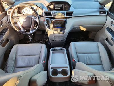 Zdjęcie 8 z 13 samochodu: 2016 HONDA ODYSSEY TOURING VIN:5FNRL5H97GB160760 - miniatura
