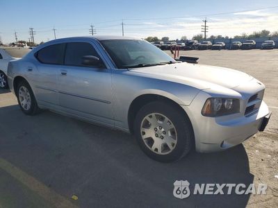 Czwarte zdjęcie samochodu z boku: 2007 DODGE CHARGER SE VIN:2B3KA43R47H705074 - miniatura