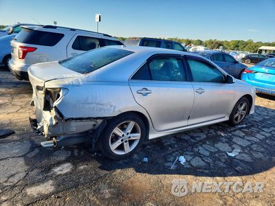 Trzecie zdjęcie samochodu z tyłu: 2012 TOYOTA CAMRY SE VIN:4T1BF1FK7CU014704 - miniatura