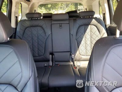 Zdjęcie 10 z 13 samochodu: 2023 BMW X7 XDRIVE40I VIN:5UX23EM02P9P72222 - miniatura