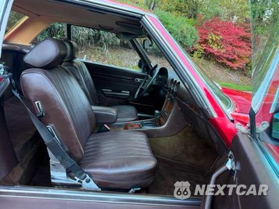 Piąte zdjęcie samochodu w środku: 1983 MERCEDES-BENZ 380 SL VIN:WDBBA45A2DB023402 - miniatura
