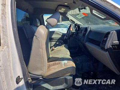 Zdjęcie 10 z 12 samochodu: 2016 FORD F150 VIN:1FTMF1C8XGKD03650 - miniatura