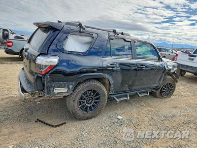 Trzecie zdjęcie samochodu z tyłu: 2020 TOYOTA 4RUNNER TRD OFF-ROAD VIN:JTEBU5JR9L5772099 - miniatura