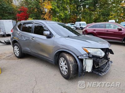 Czwarte zdjęcie samochodu z boku: 2015 NISSAN ROGUE S VIN:KNMAT2MV1FP544620 - miniatura