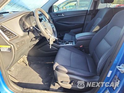 Zdjęcie 7 z 14 samochodu: 2017 HYUNDAI TUCSON SE VIN:KM8J3CA49HU485737 - miniatura