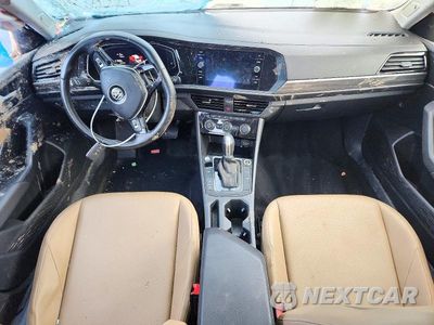 Zdjęcie 8 z 12 samochodu: 2019 VOLKSWAGEN JETTA SEL VIN:3VWE57BU0KM203970 - miniatura