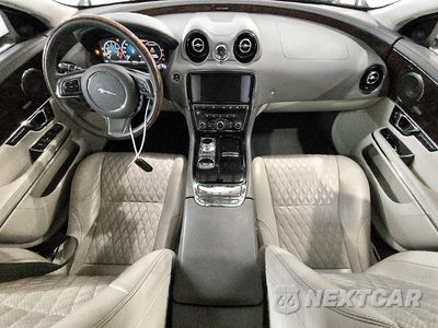 Zdjęcie 8 z 13 samochodu: 2016 JAGUAR XJL PORTFOLIO VIN:SAJWA2G75G8V99089 - miniatura