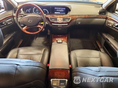 Zdjęcie 8 z 12 samochodu: 2012 MERCEDES-BENZ S 550 4MATIC VIN:WDDNG9EB4CA446351 - miniatura