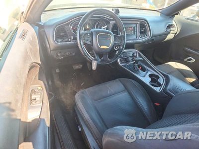 Zdjęcie 8 z 12 samochodu: 2015 DODGE CHALLENGER SXT VIN:2C3CDZAG6FH810985 - miniatura