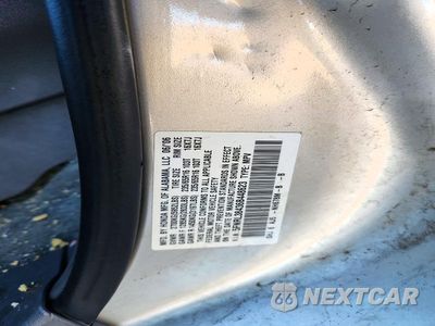 Zdjęcie 13 z 13 samochodu: 2006 HONDA ODYSSEY EX VIN:5FNRL38436B448623 - miniatura
