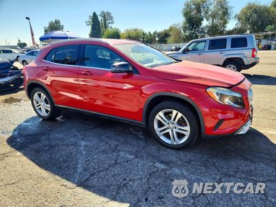 Czwarte zdjęcie samochodu z boku: 2016 MERCEDES-BENZ GLA 250 VIN:WDCTG4EB9GJ248384 - miniatura