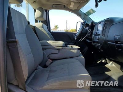 Zdjęcie 11 z 13 samochodu: 2018 CHEVROLET SILVERADO C2500 HEAVY DUTY VIN:1GB0CUEG9JZ281012 - miniatura