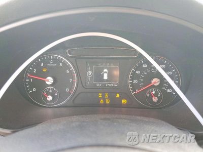 Zdjęcie 9 z 13 samochodu: 2018 KIA SORENTO LX V6 VIN:5XYPGDA55JG338677 - miniatura