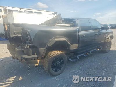 Trzecie zdjęcie samochodu z tyłu: 2018 RAM 3500 SLT VIN:3C63R3DL3JG229494 - miniatura