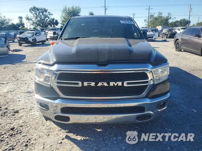 Piąte zdjęcie samochodu w środku: 2021 RAM 1500 BIG HORN/LONE STAR VIN:1C6RREFM3MN543900 - miniatura