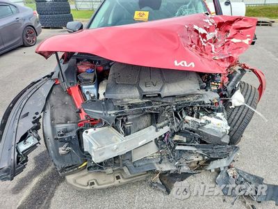 Zdjęcie 11 z 12 samochodu: 2024 KIA EV6 WIND VIN:KNDC34LA8R5617808 - miniatura