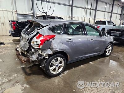 Trzecie zdjęcie samochodu z tyłu: 2013 FORD FOCUS SE VIN:1FADP3K28DL131880 - miniatura