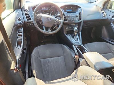 Zdjęcie 8 z 12 samochodu: 2015 FORD FOCUS SE VIN:1FADP3F28FL262191 - miniatura