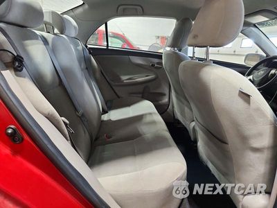Zdjęcie 10 z 13 samochodu: 2013 TOYOTA COROLLA LE VIN:2T1BU4EE4DC025004 - miniatura